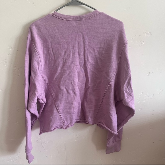 Cute Purple Sweater to throw on with jeans! - Picture 3 of 3